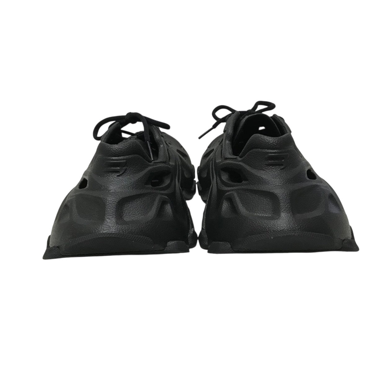 BALENCIAGA ブラック キュロット org.jpg