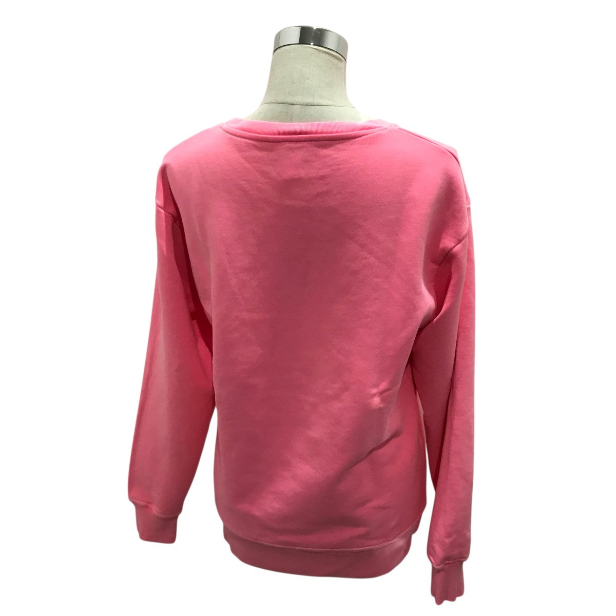 PATOU スウェット Patou | Patou sweatshirt | 100% of the proceeds donated to WHO