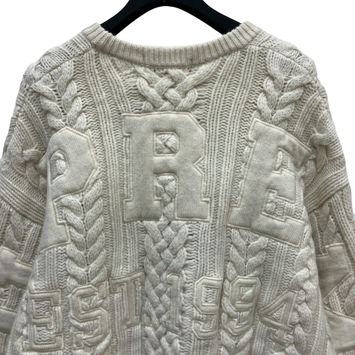 Supreme(シュプリーム) 【Applique Cable Knit Sweater