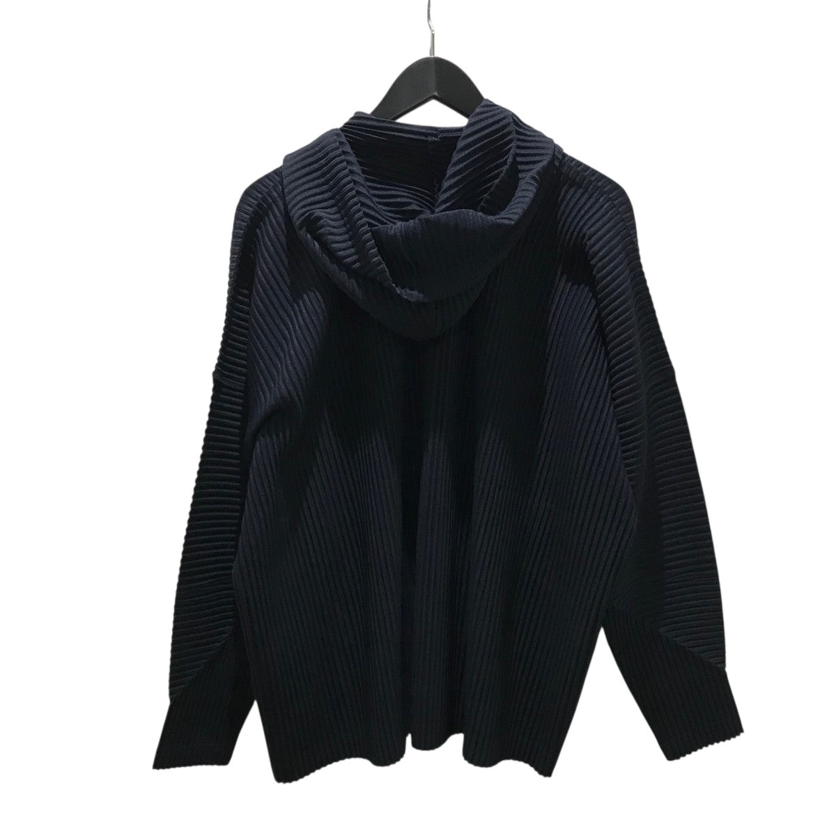 HOMME PLISSÉ ISSEY MIYAKE カーディガン　ネイビー BASICS – isseymiyake.com