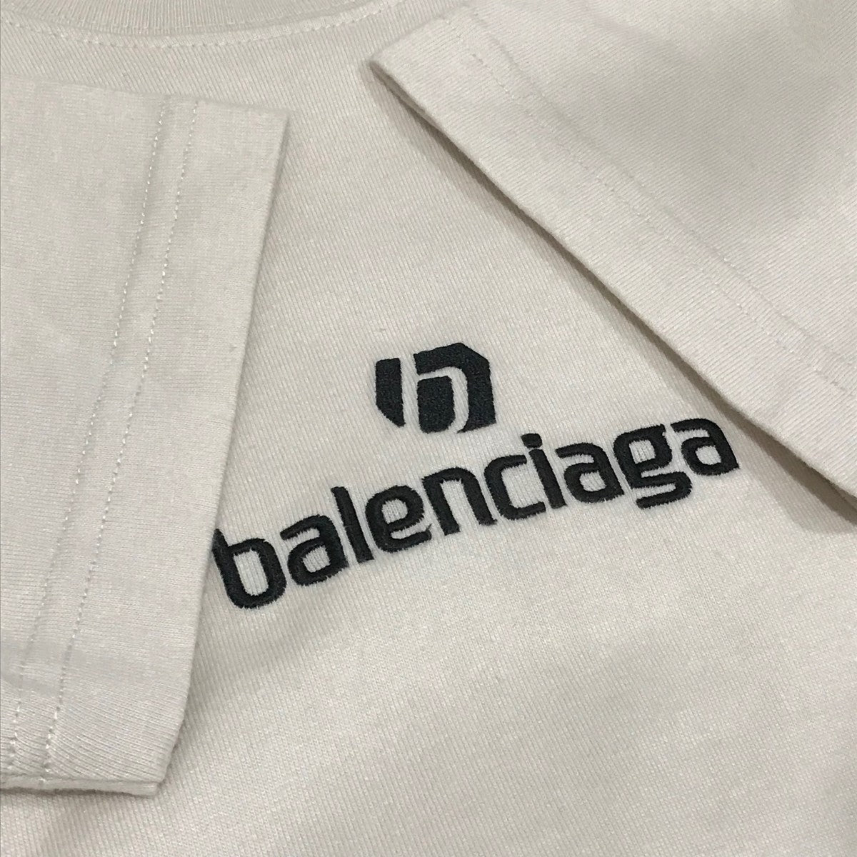BALENCIAGA(バレンシアガ) ロゴ刺繍Tシャツ612964 612964