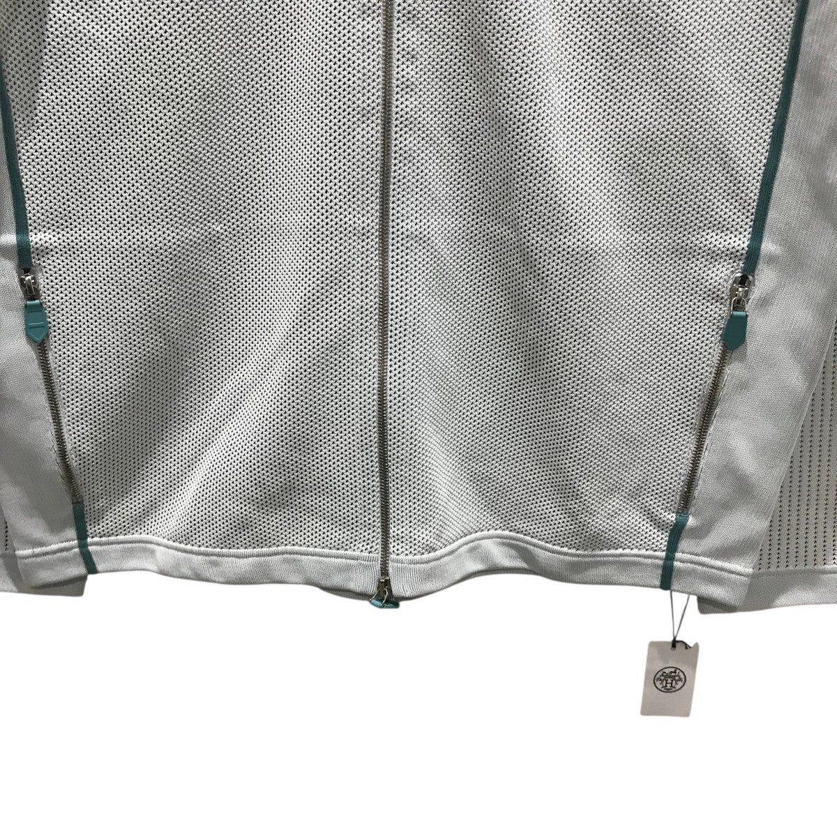 本日限定価格★HERMES 　 ジップアップ　XS HERMES(エルメス) ジップアップブルゾン ホワイト×ライトブルー