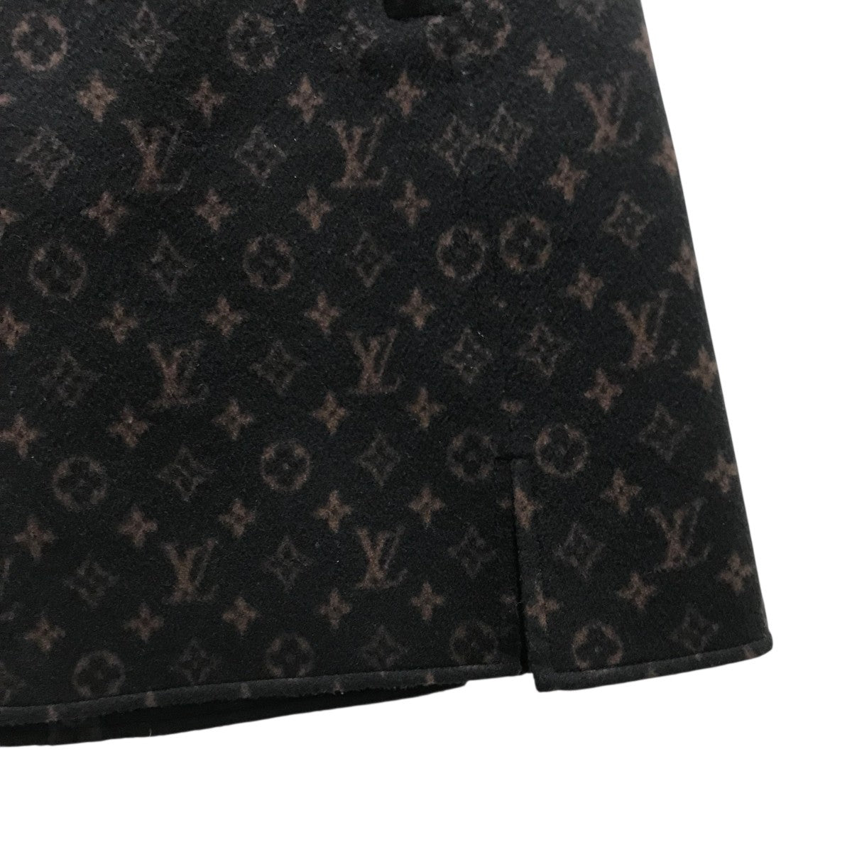 ルイ ヴィトン LOUIS VUITTON シルク レース スカート 38 美品・鑑定済み】ルイヴィトン シルク100% 花柄 レース スカート