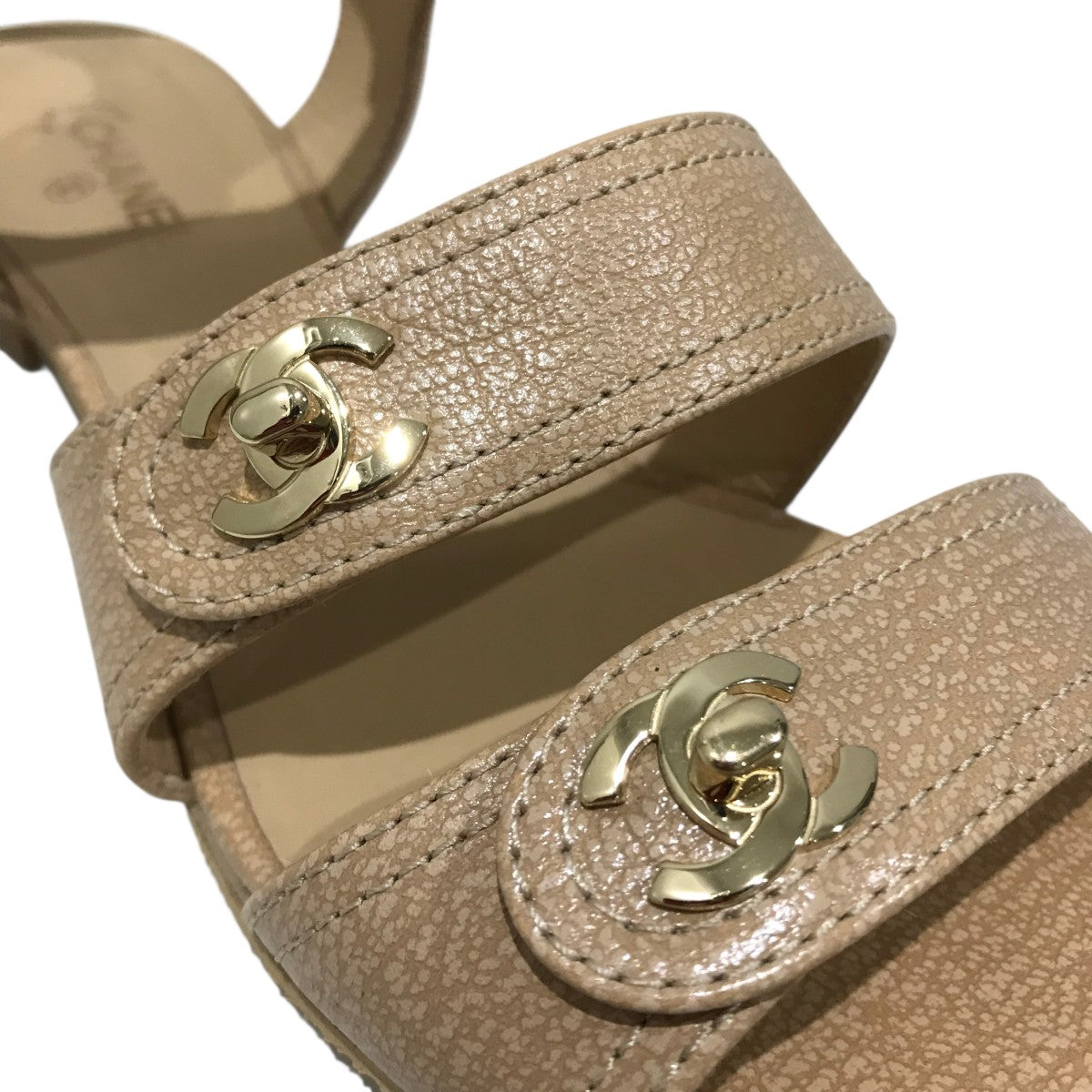 CHANEL(シャネル) ターンロックサンダル ベージュ サイズ 38C
