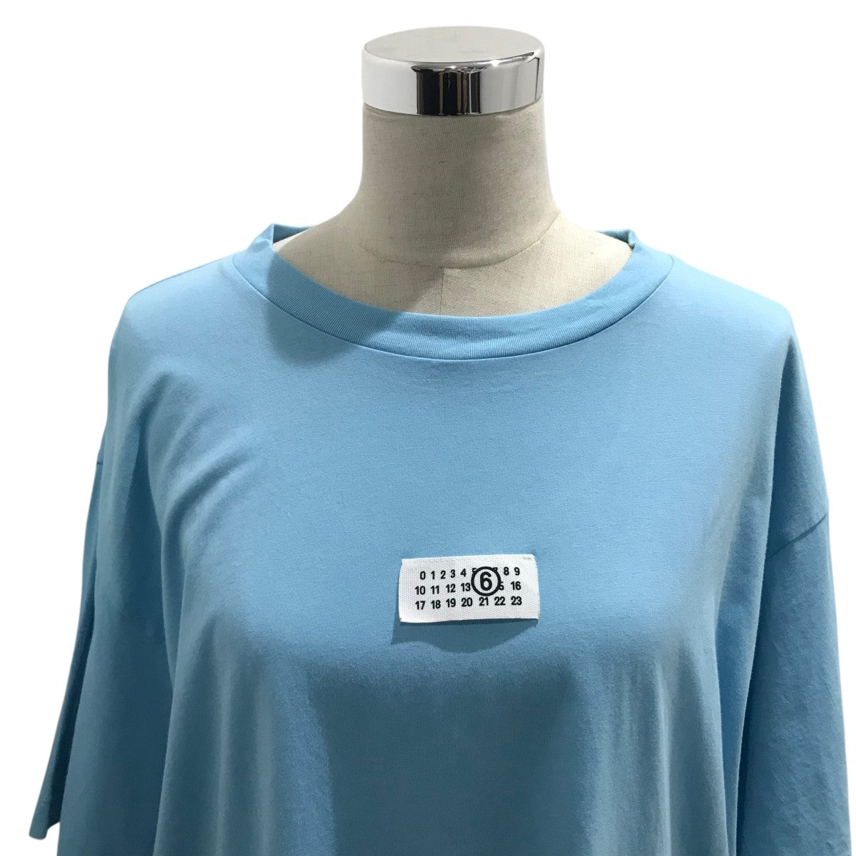 ●新品未使用●ano● ロゴ Tシャツ●Lサイズ（水色×シルバー） ＋アクスタ ○新品未使用○ano○ ロゴ Tシャツ○Lサイズ（水色×シルバー）