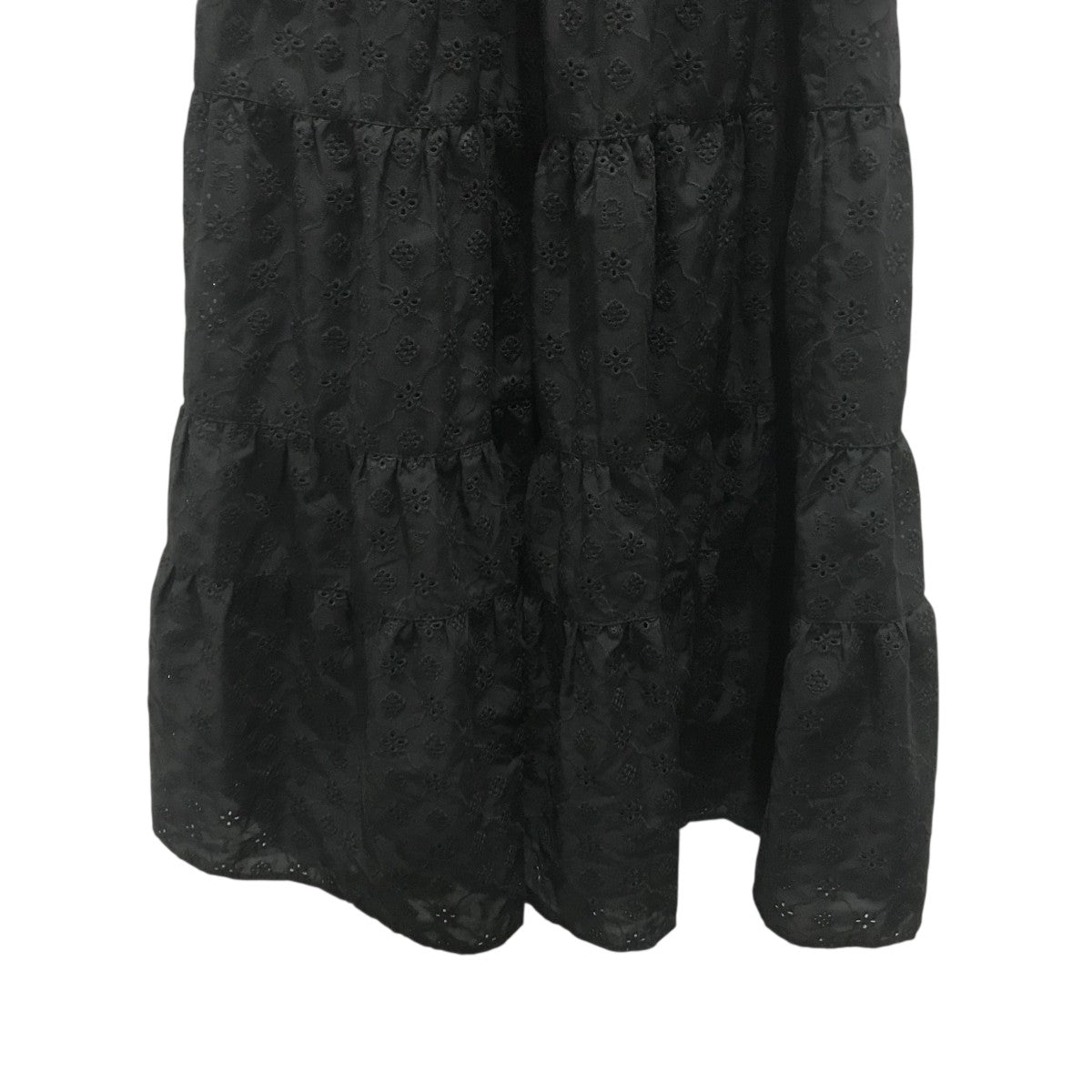 FRAY ID(フレイアイディー) モノグラムエンブロイダリー