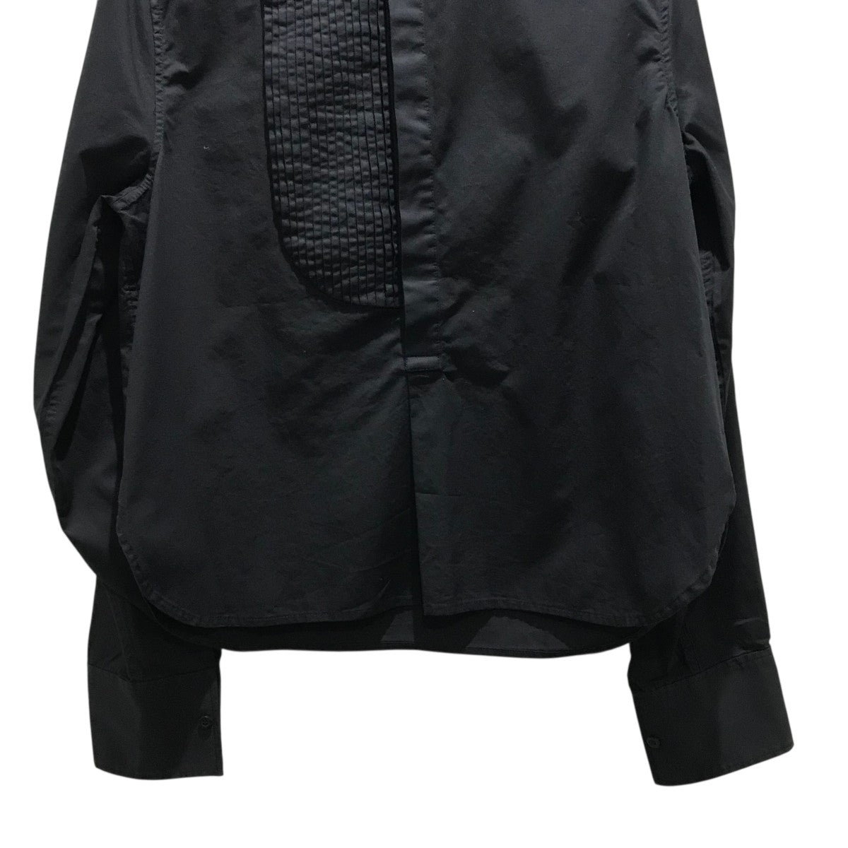 プルオーバーシャツ