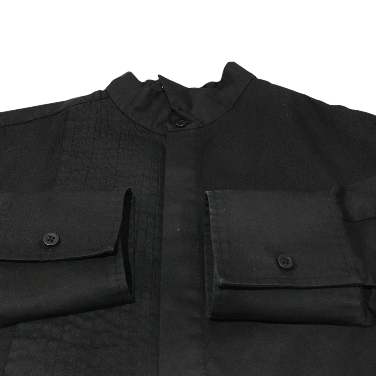 プルオーバーシャツ