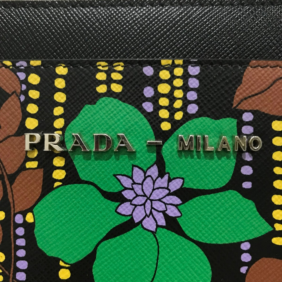 Prada プラダ　iPad ケース PRADA(プラダ) ipad miniケース1ZP012 1ZP012 ブラック×グリーン
