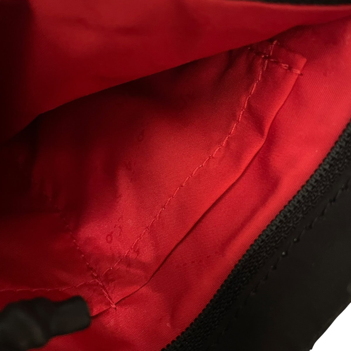 Topologie(トポロジー) ショルダーバッグ ブラック｜【公式】カインド