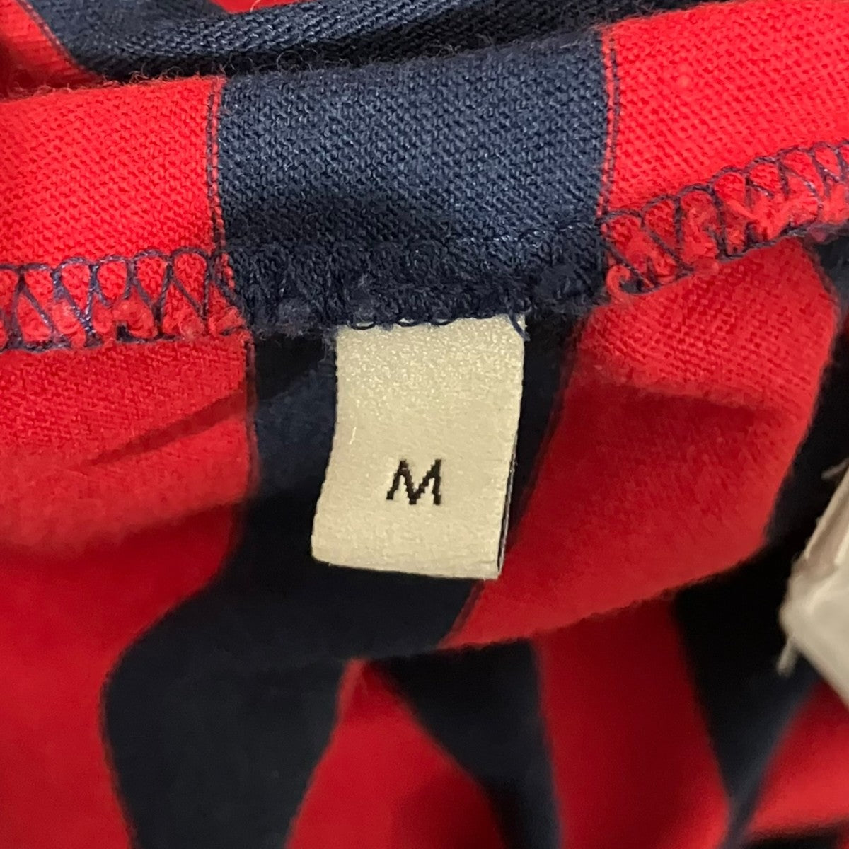 GUCCI(グッチ) ビジューハートワッペンボーダーTシャツ462013 462013