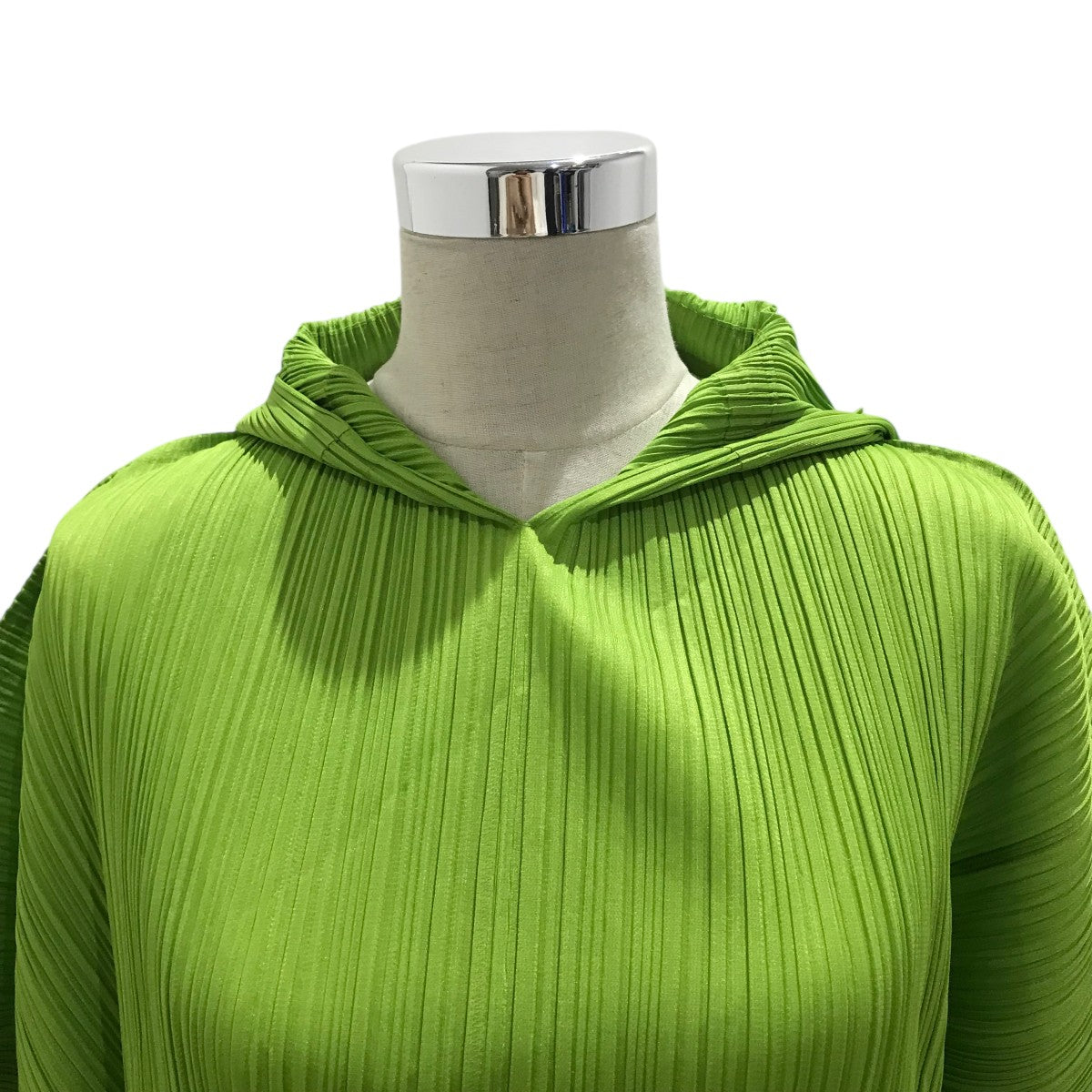 PLEATS PLEASE(プリーツプリーズ) フード付きプリーツTシャツ