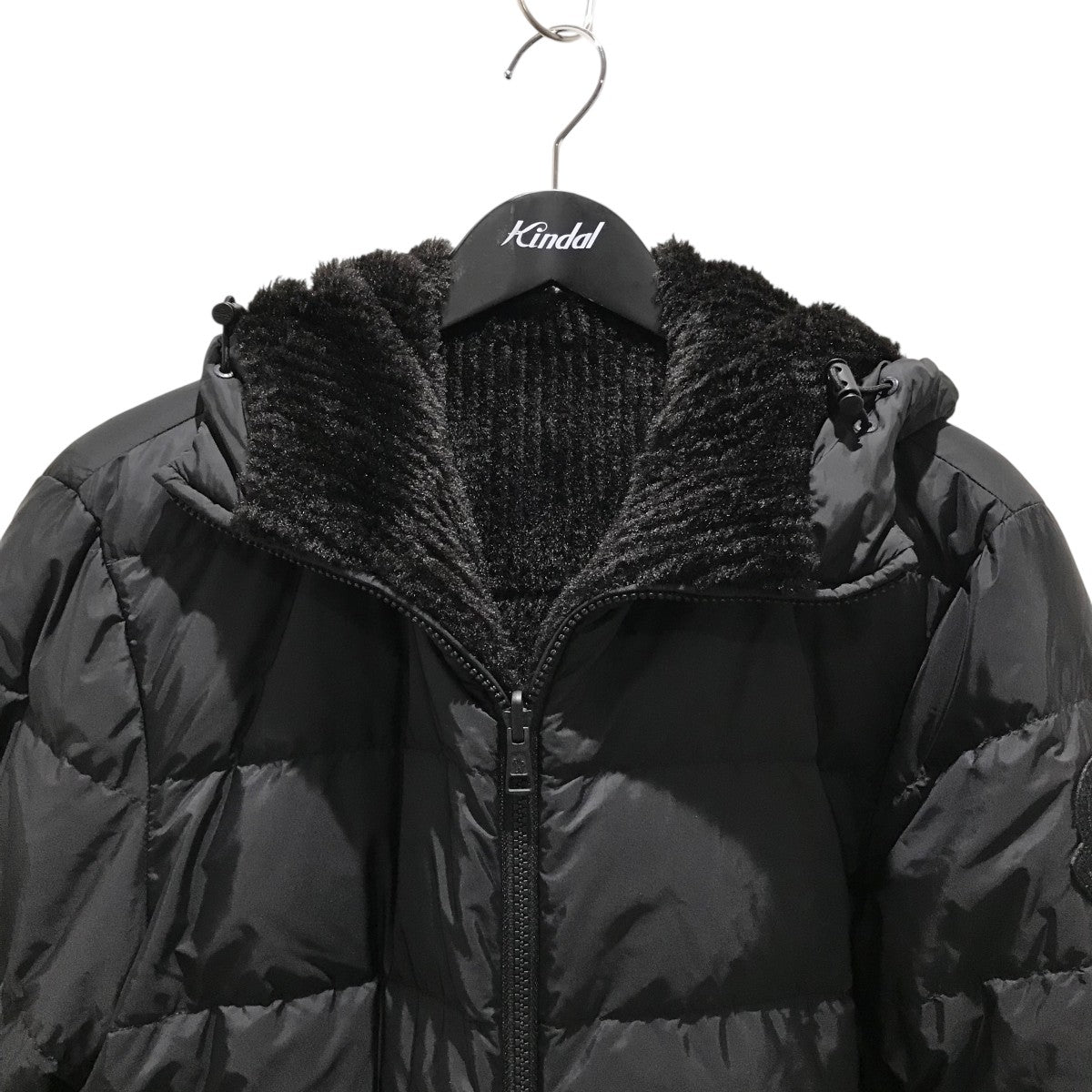 モンクレール 23AW TEJAT リバーシブル ダウンジャケット ブラック L Moncler Tejat リバーシブル ダウンジャケット | ブラック | FARFETCH JP