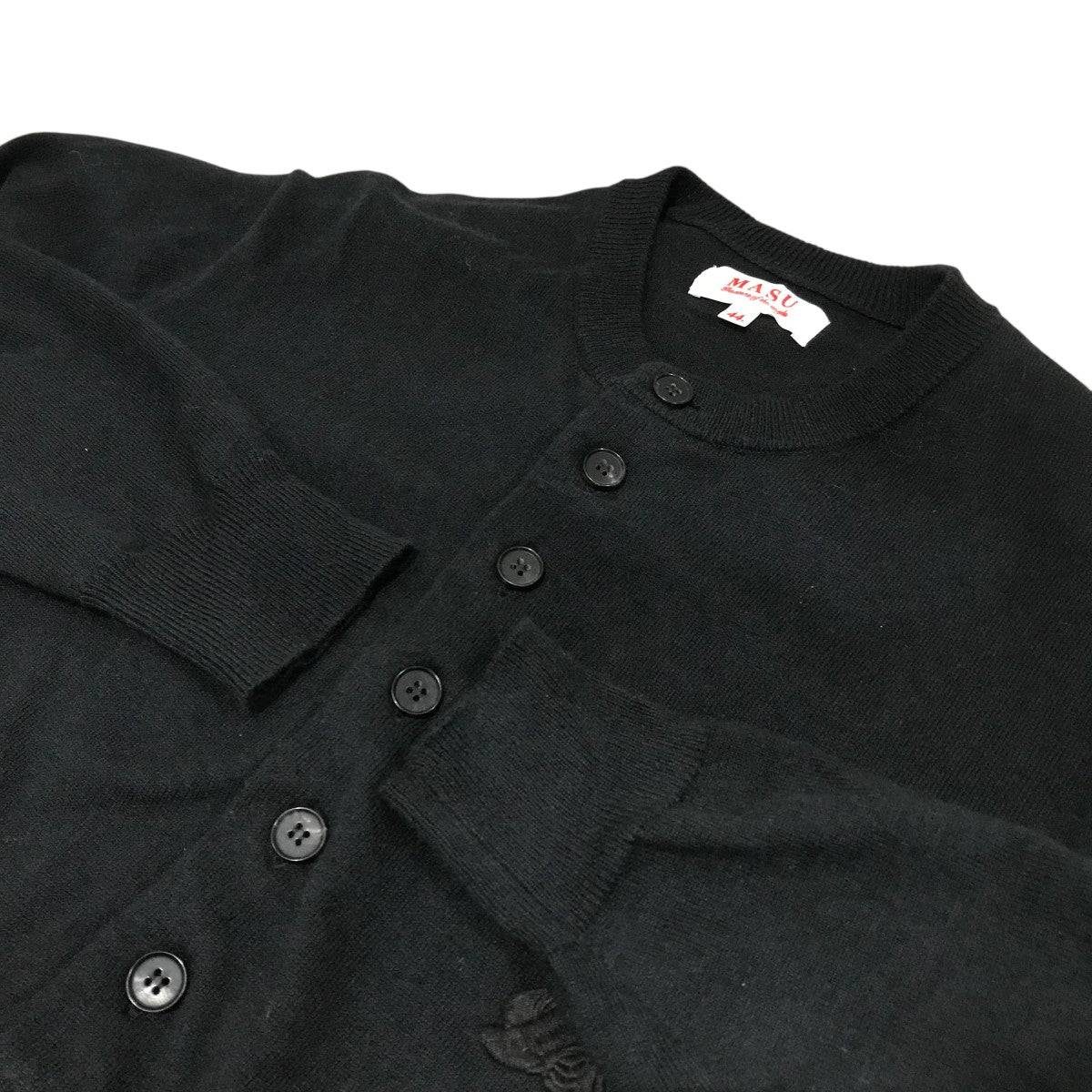 MASU(エムエーエスユー) 25AW【10 BUTTONS CARDIGAN】胸刺繍
