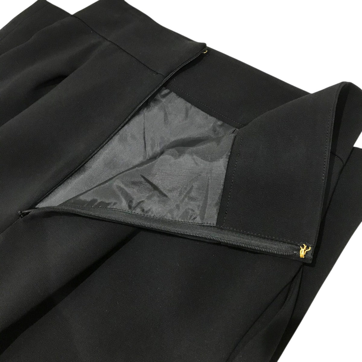 mame kurogouchi(マメクロゴウチ) 【 Acetate Polyester I-Line Skirt