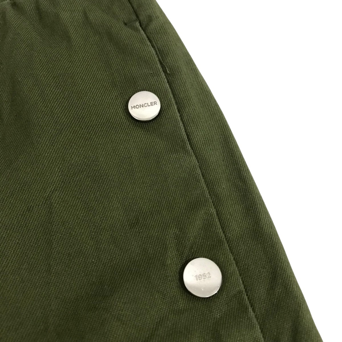 MONCLER(モンクレール) イージーパンツG10922A72300