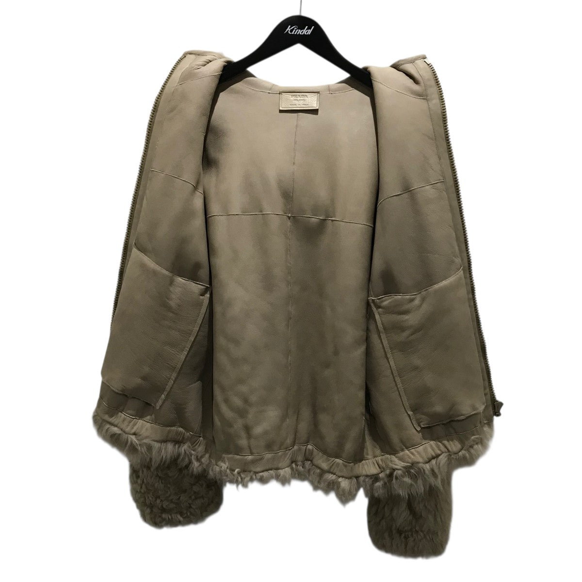 美品 PRADA 中綿ジャケット Tg.40 茶系 ファー付フード イタリア製 ビーカンパニーソファ美品 PRADA 中綿ジャケット Tg.40 茶系