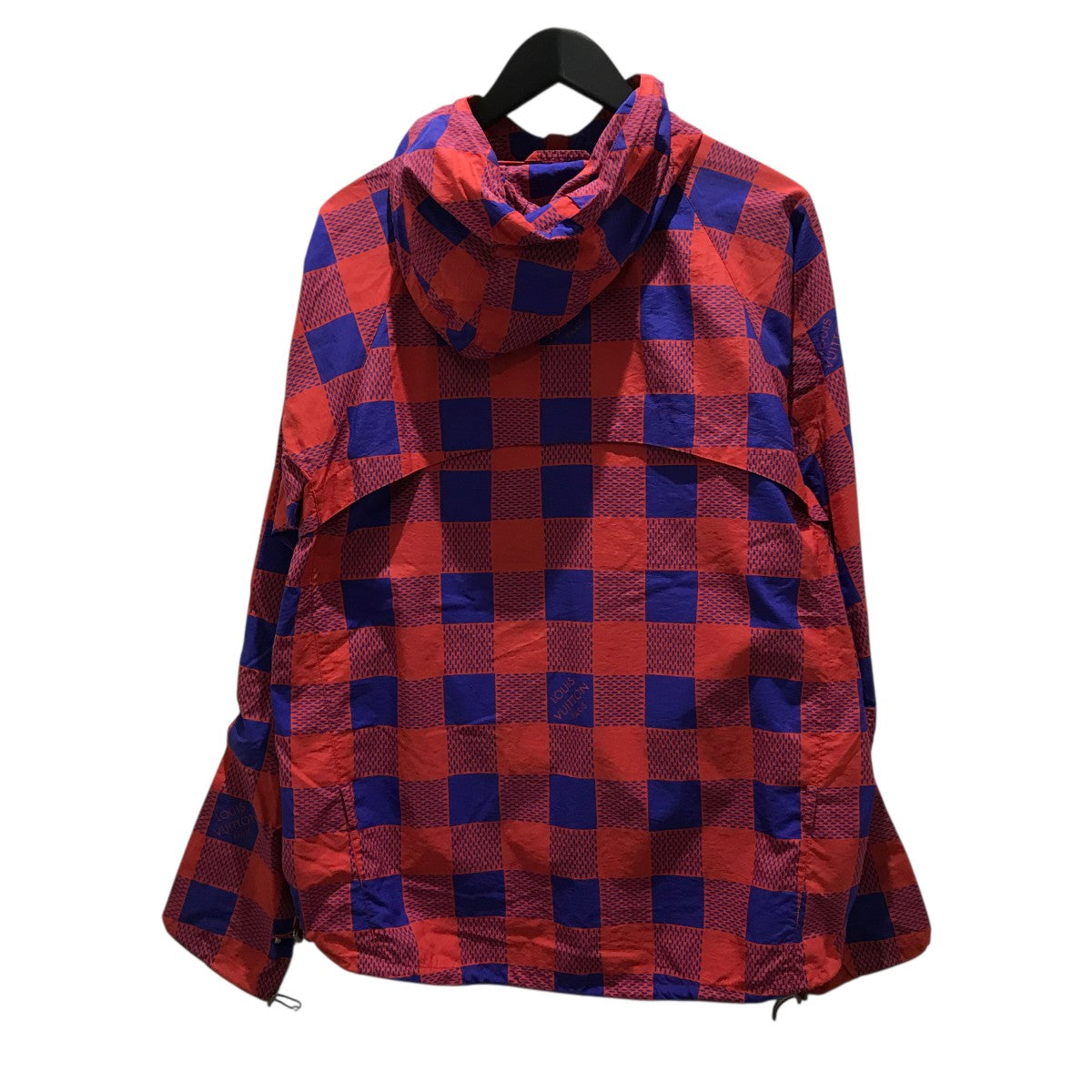 LOUIS VUITTON マサイチェック　ナイロンジャケット　プルオーバー LOUIS VUITTON(ルイヴィトン) マサイチェックナイロンパーカー レッド