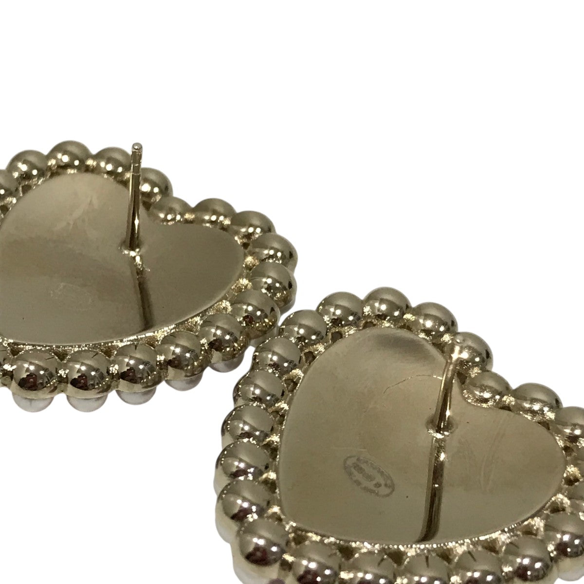 CHANEL(シャネル) 25AWB25ハートピアス ピンク×ホワイト｜【公式