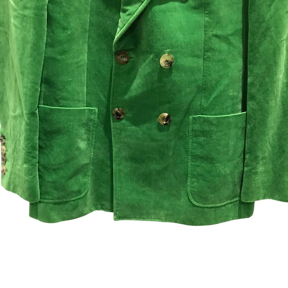 近年モデル グッチ GUCCI テーラードジャケット ベロア ダブル ビー GUCCI - グッチ／GUCCI テーラードジャケット ブレザー JKT