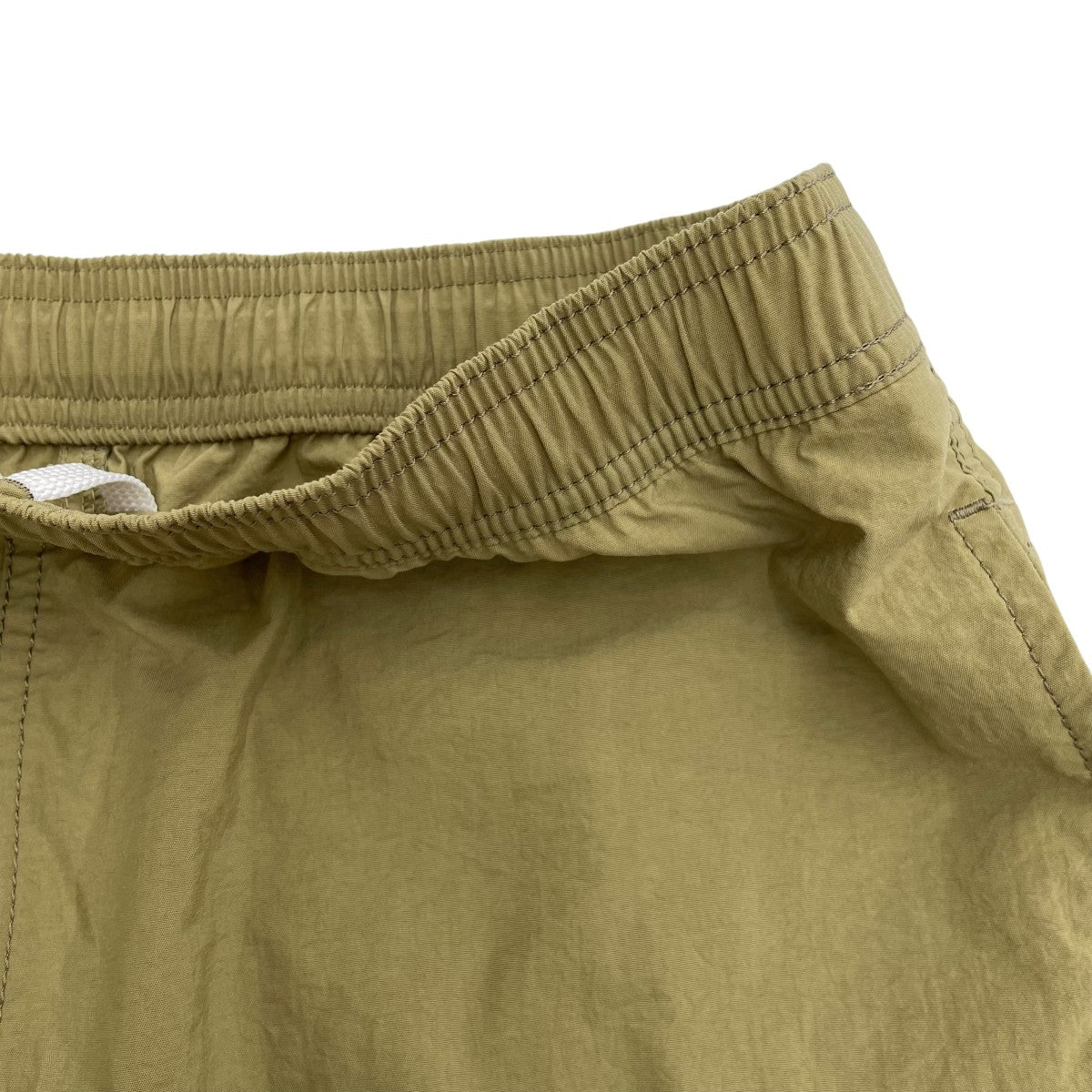 VERSATILE SHORTナイロンショーツNB42335