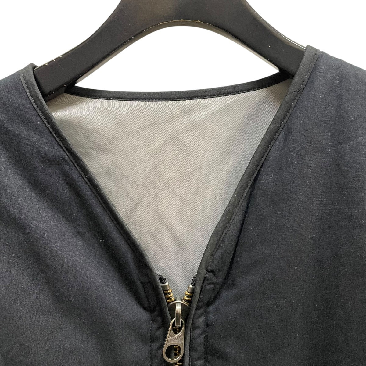 REVERSIBLE ZIP LINER中綿入りノーカラーブルゾンUE-192006