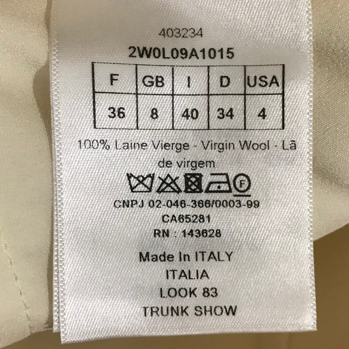 ドレス2W0L09A1015