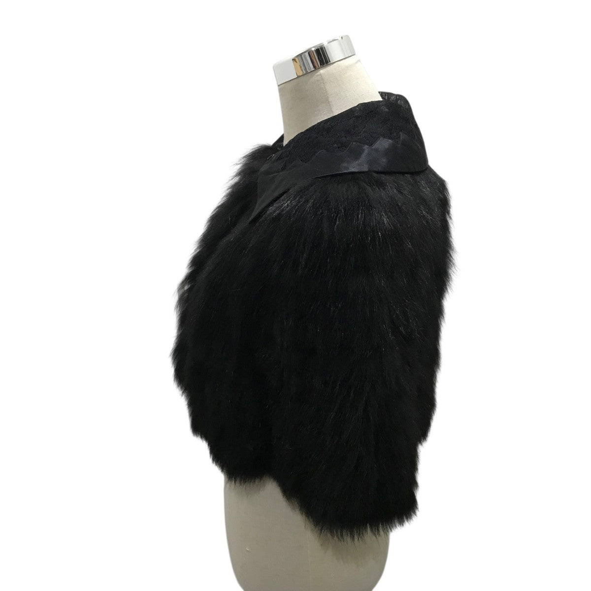 FENDI(フェンディ) フォックスファーケープFNZ493 A8QE F0GME FNZ493