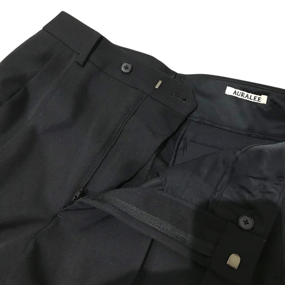 AURALEE(オーラリー) 【LIGHT WOOL MAX GABARDINE TWO -TUCK SLACKS