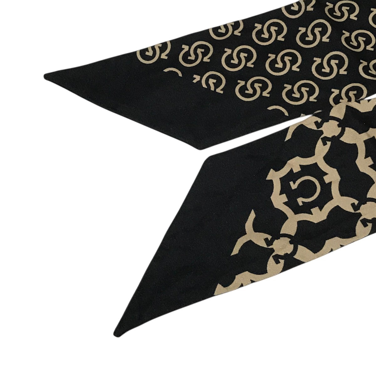 Salvatore Ferragamo(サルヴァトーレフェラガモ) ガンチーニプリント