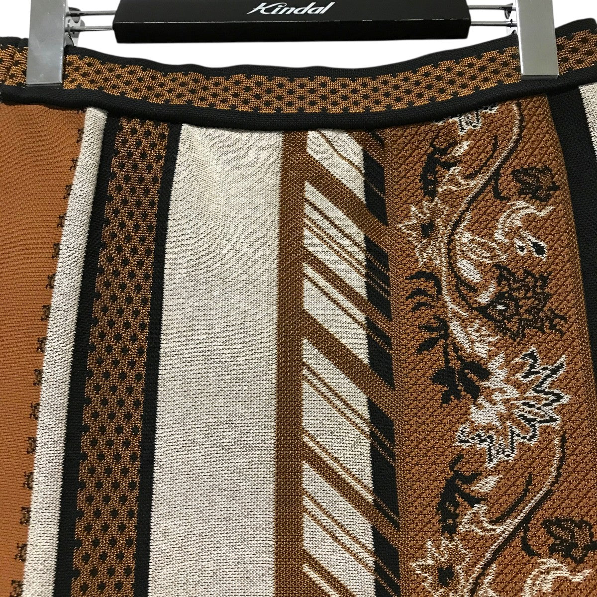 mame kurogouchi(マメクロゴウチ) 【ジャガードニットスカート】総柄