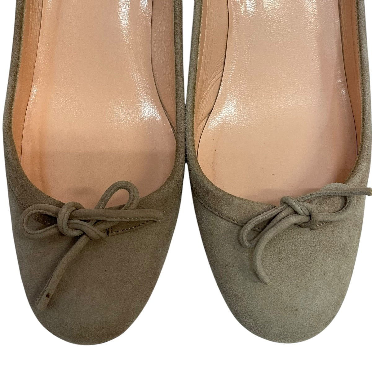 Christian Louboutin(クリスチャンルブタン) スウェードパンプス