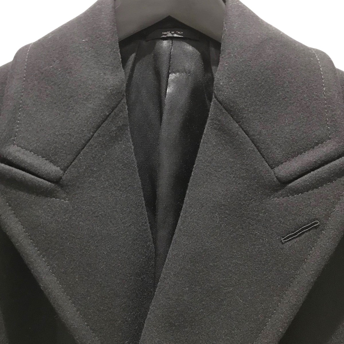 ダブルチェスターコート