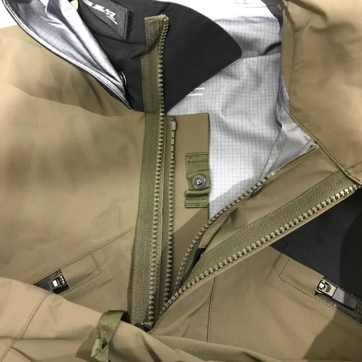 ナイロンジャケットJ1A-GTKR