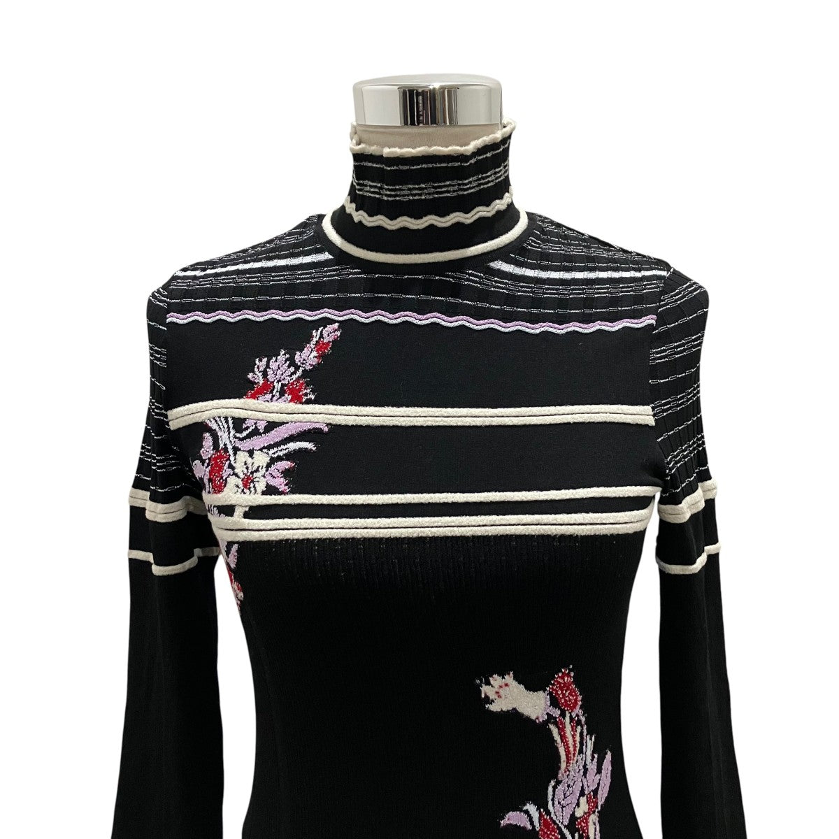 mame kurogouchi 【Floral Motif Intarsia Knitted High Neck Top】花柄ニットトップMM25FW-KN035 古着・中古-4枚目のアイテム画像