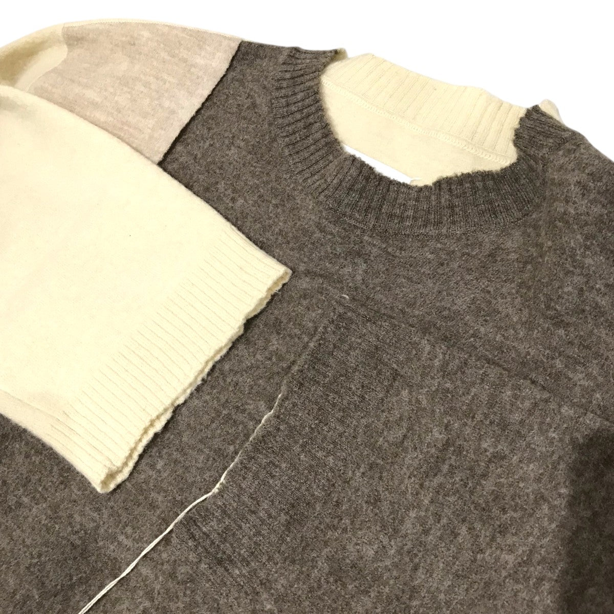ボーダー切替クルーネックニットS50HA0987