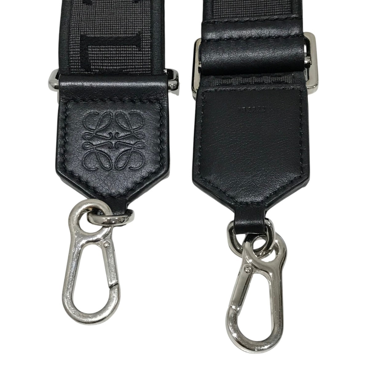 未使用　ロエベ　アナグラム　ショルダーストラップ LOEWE(ロエベ) アナグラムストラップショルダーストラップ ブラック