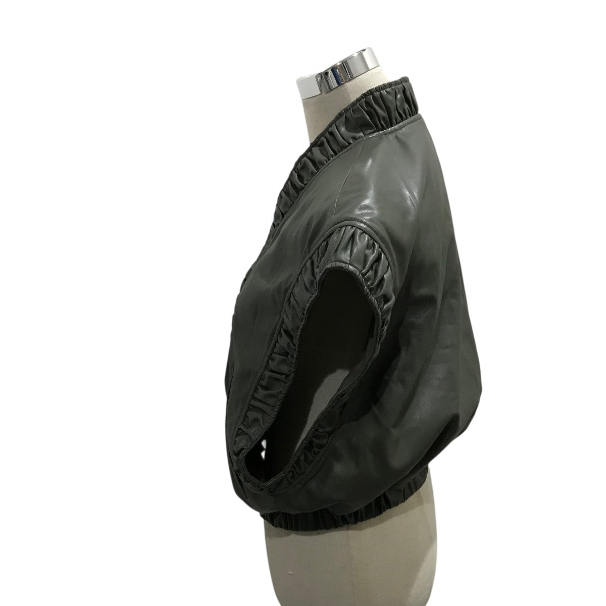 FUMIE=TANAKA(フミエタナカ) フェイクレザーギャザーベストF23A-16