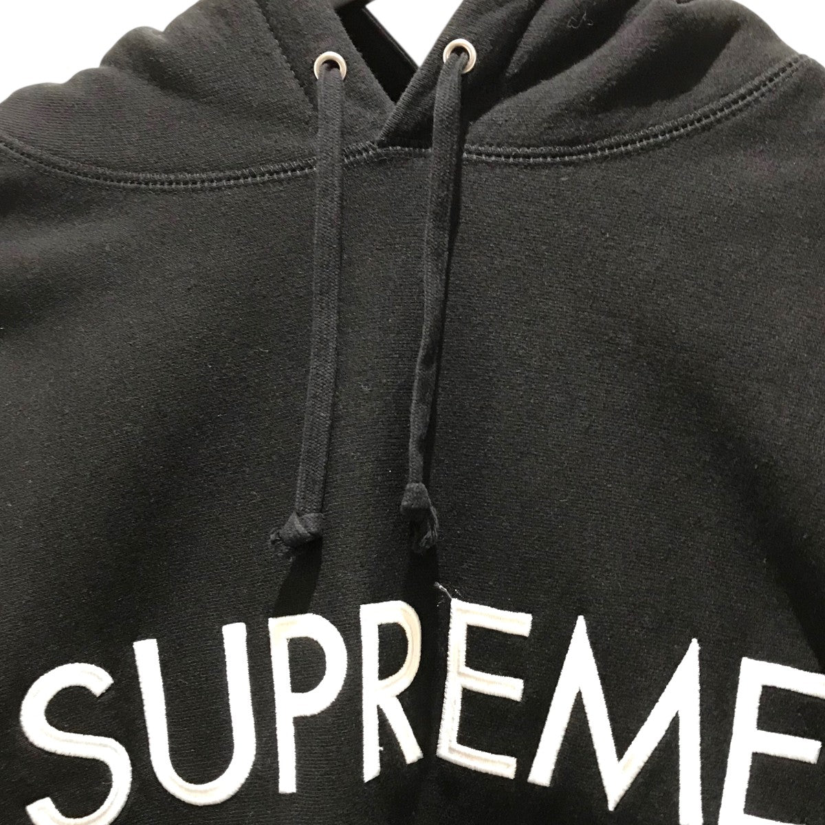 Supreme(シュプリーム) 【Capital Hooded Sweatshirt】プルオーバー