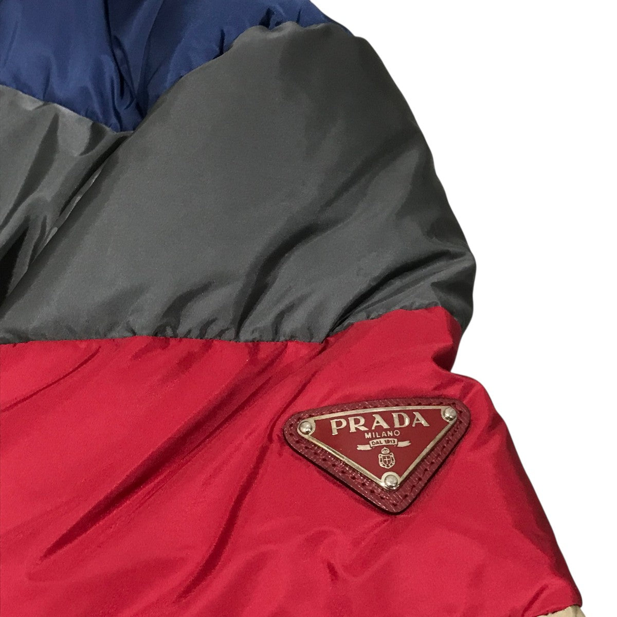 PRADA ダウンジャケットSGH771 古着・中古-6枚目のアイテム画像