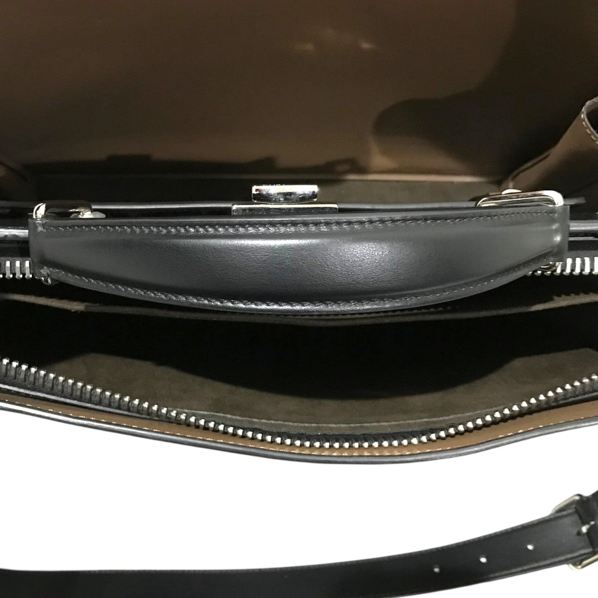 FENDI 【ピーカブー IseeU】ブリーフケース7VA509 古着・中古-9枚目のアイテム画像