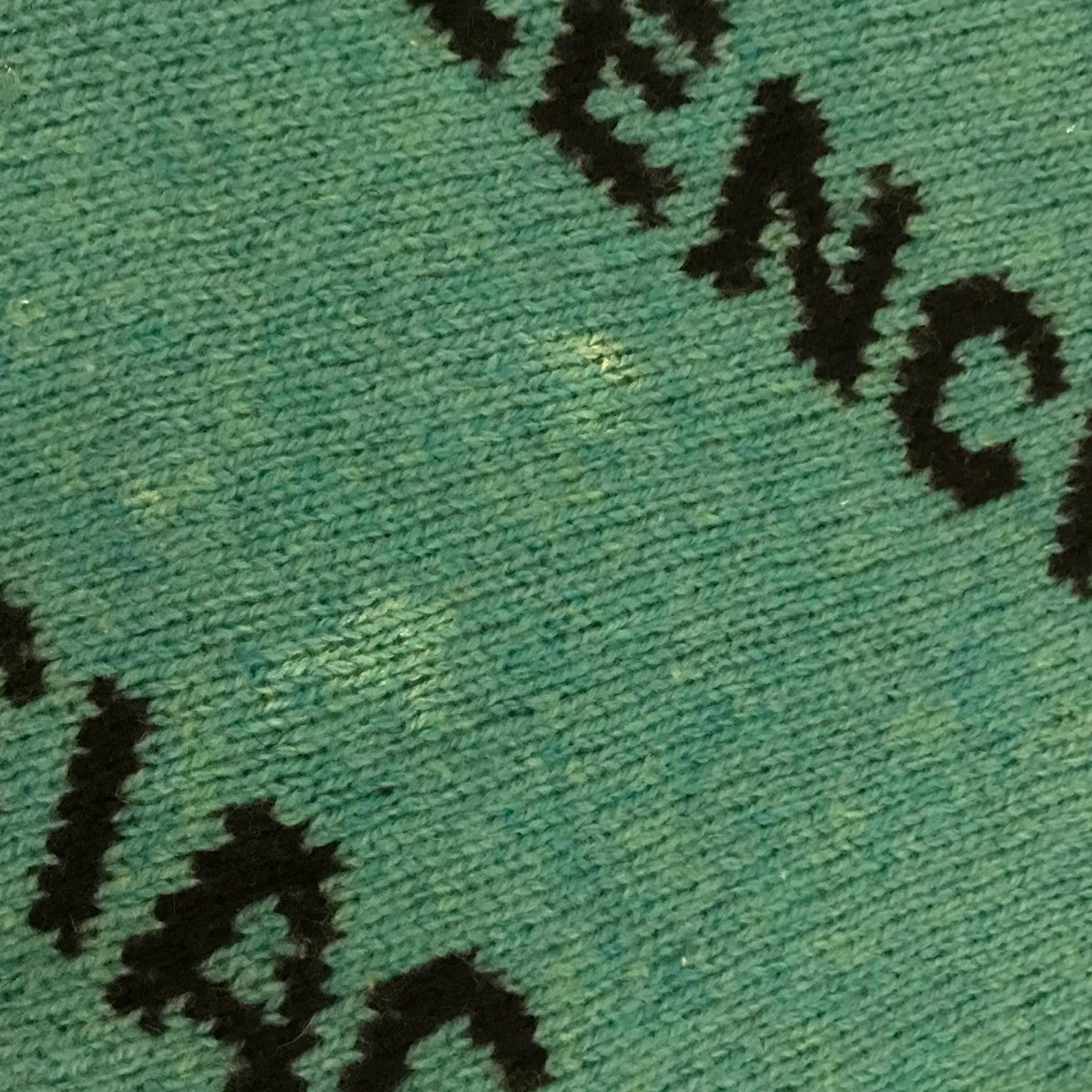 BALENCIAGA(バレンシアガ) ジャガードロゴ総柄オーバーサイズニット