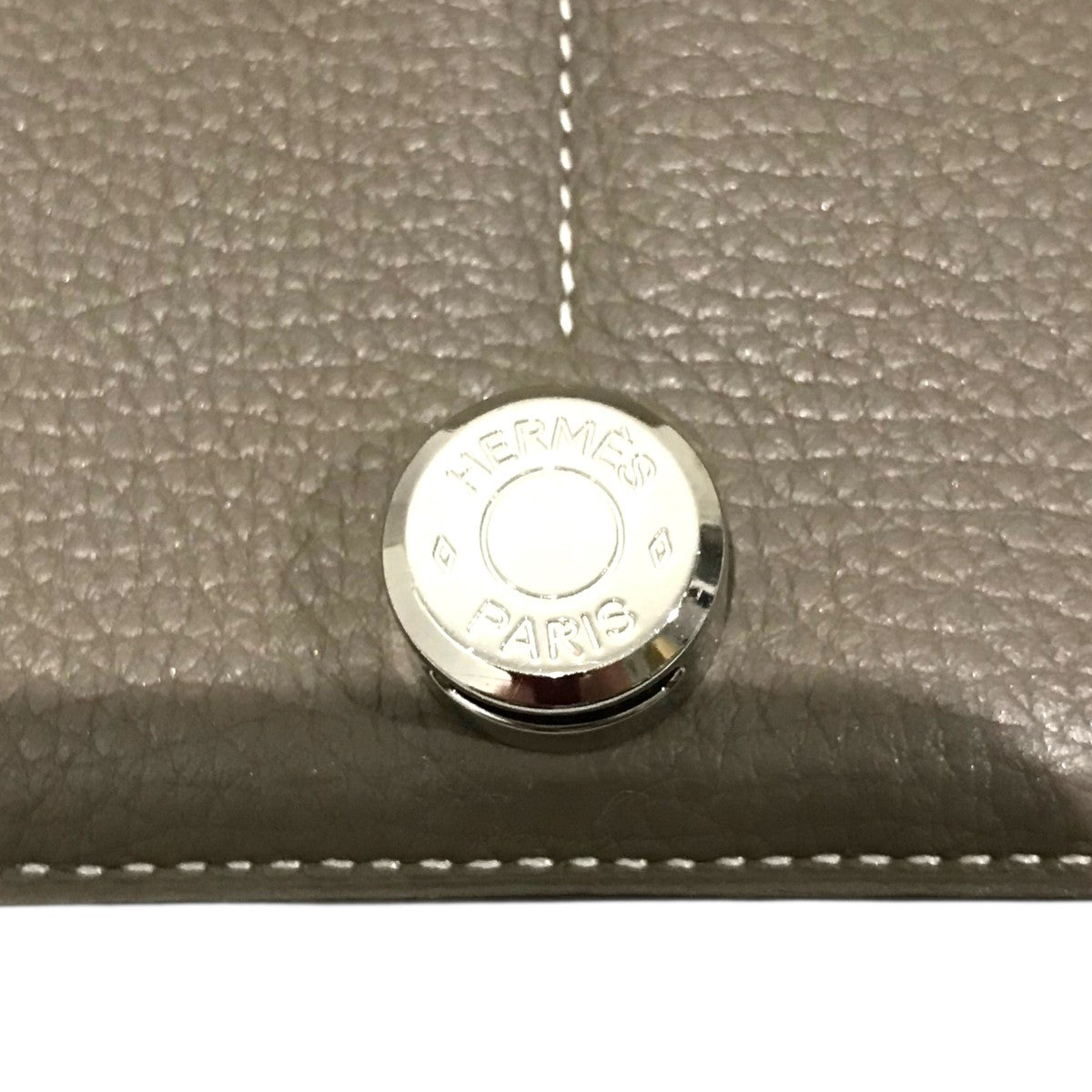 HERMES(エルメス) 【ドゴン GM】ウォレット A刻印(2017年) エトゥープ