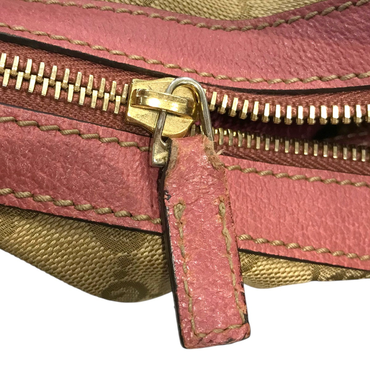 GUCCI(グッチ) 【ﾆｭｰｼﾞｬｯｷｰｾﾐｼｮﾙﾀﾞｰﾊﾞｯｸﾞ】ハンドバッグ124409 124409