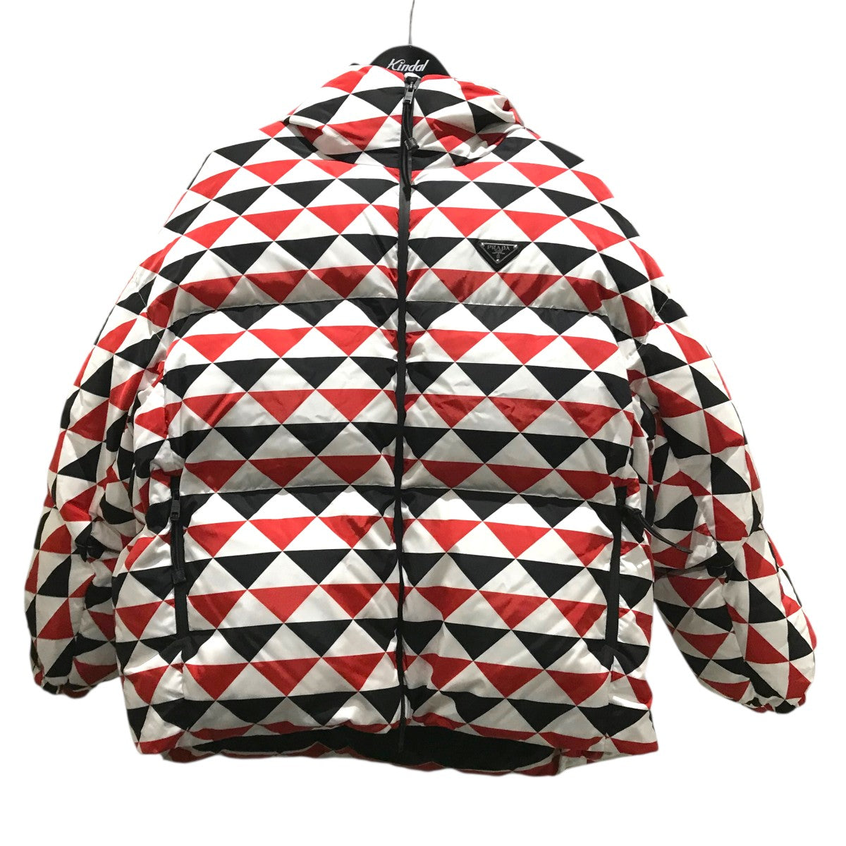 PRADA 【テクニカルＲｅ−Ｎｙｌｏｎ ダウンジャケット トライアングルジャガード】ダウンジャケット29Z956 古着・中古-1枚目のアイテム画像