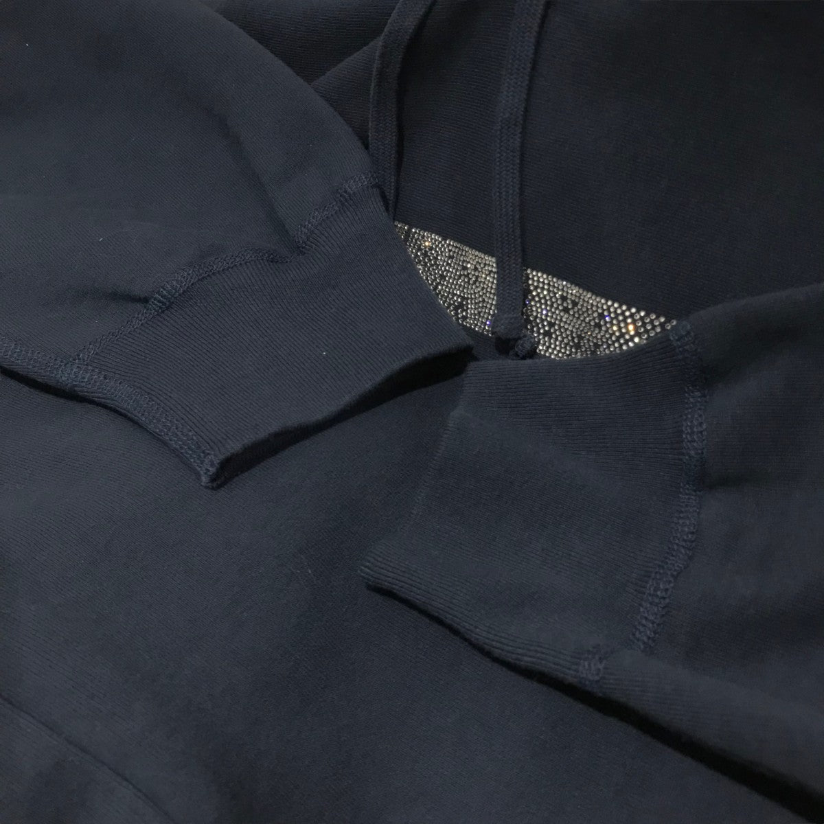 【Swarovski Motion Logo Hooded Sweatshirt】プルオーバーパーカー