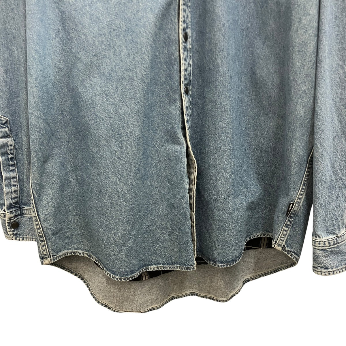 BALENCIAGA 【TWINSET HOODIE】デニムシャツ557356 古着・中古-4枚目のアイテム画像