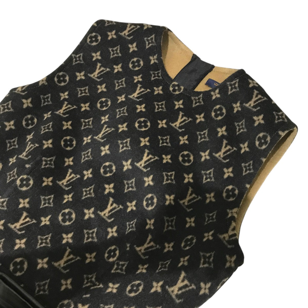 未使用タグ付き⭐️ルイヴィトン モノグラムレース切り替え ノースリーブチュニック LOUIS VUITTON(ルイヴィトン) モノグラム ノースリーブ ワンピース