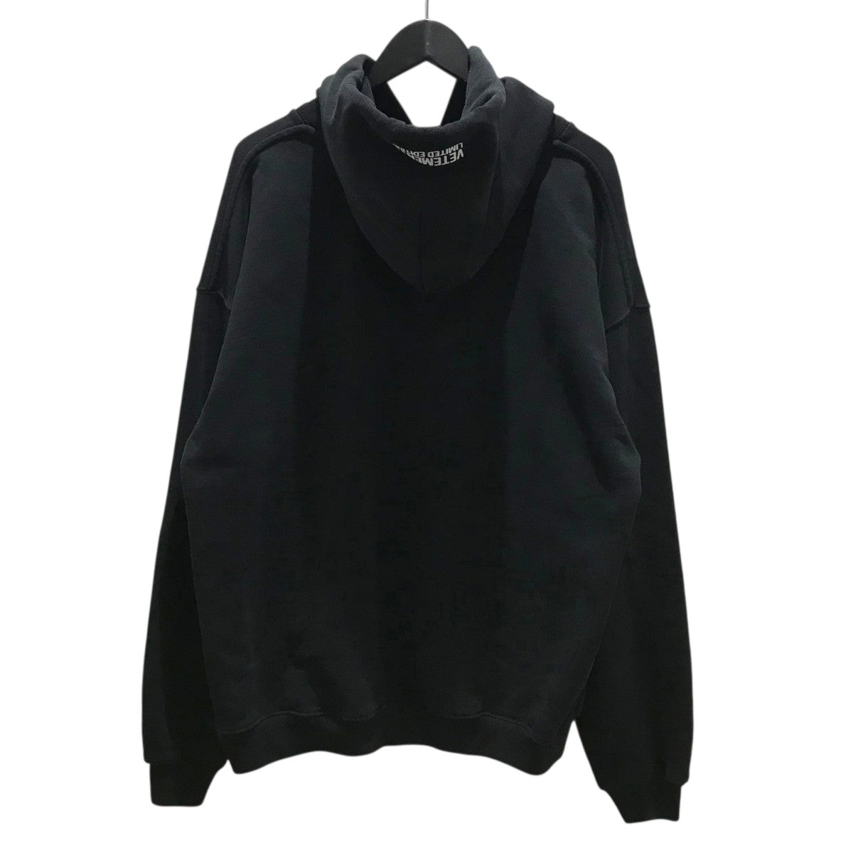 VETEMENTS(ヴェトモン) 【Antwerpen Hoodie】プルオーバーパーカー