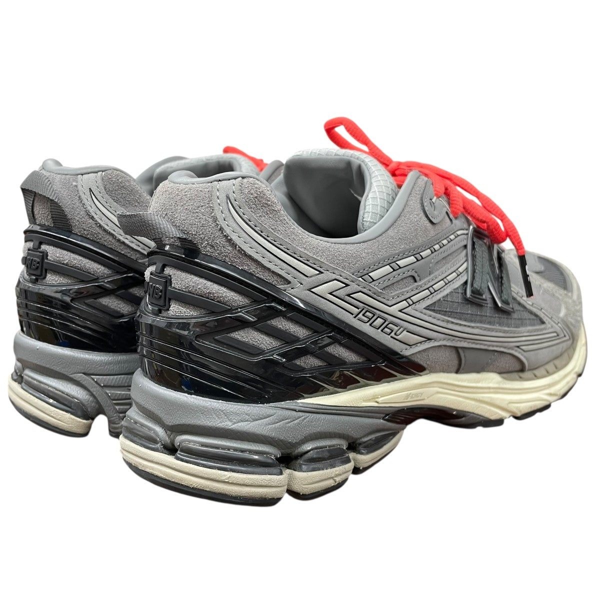 NEW BALANCE×N．HOOLYWOOD×INVINCIBLE スニーカーU1906NGC 古着・中古-2枚目のアイテム画像